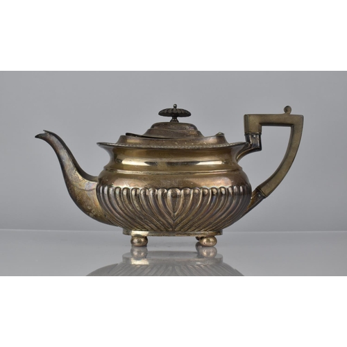 222 - A Edward VII Silver Teapot by Joseph Rogers and Sons Ltd, Sheffield 1918, 736gms