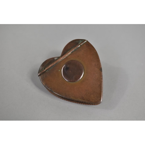 141 - A Late 19th /Early 20th Century Novelty Snuff Box in the Form of a Heart with Hinged Lid, 6.5cms Hig... 