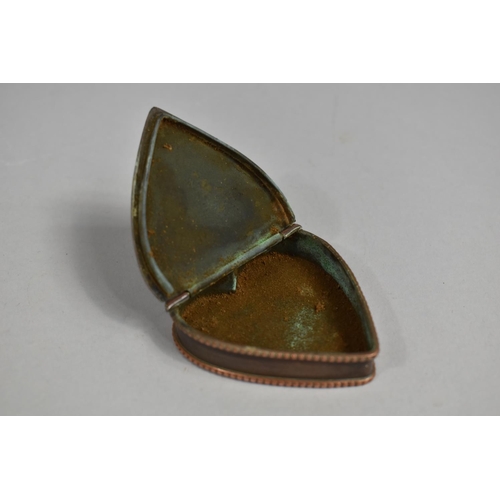 141 - A Late 19th /Early 20th Century Novelty Snuff Box in the Form of a Heart with Hinged Lid, 6.5cms Hig... 