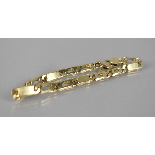 130 - A 14ct Gold Fancy Link Bracelet, Filled Figaro/Anchor Style, Approx 20.5cms Long, 23.1gms, Stamped 5... 