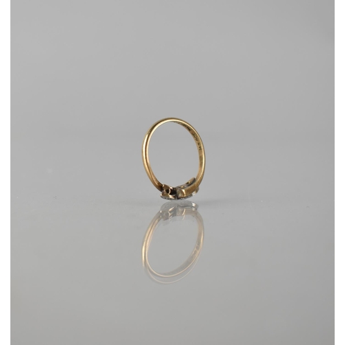 71 - An Early 20th Century 9ct Gold and Platinum Mounted Three Stone Diamond Ring, Central Round Cut Ston... 