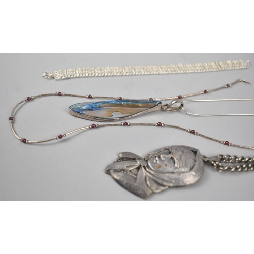 326 - A Collection of Silver and White Metal Jewellery to Comprise Pendant and Chain, Silver Mounted Shell... 