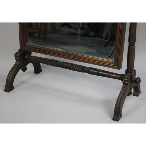 393 - A Late 19th/Early 20th Century Swing Dressing Table Mirror, the Glass 51x67cm