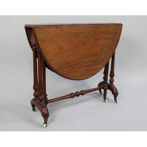 431 - A Late Victorian Mahogany Drop Leaf Sutherland Table with Turned Supports and Stretcher, Oval Top, 8... 