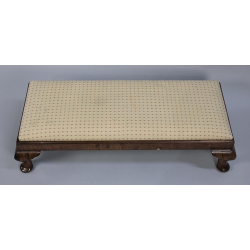 449 - A Mid 20th Century Walnut Framed Long Footstool or Kneeler on Short Cabriole Supports, 96cm Long