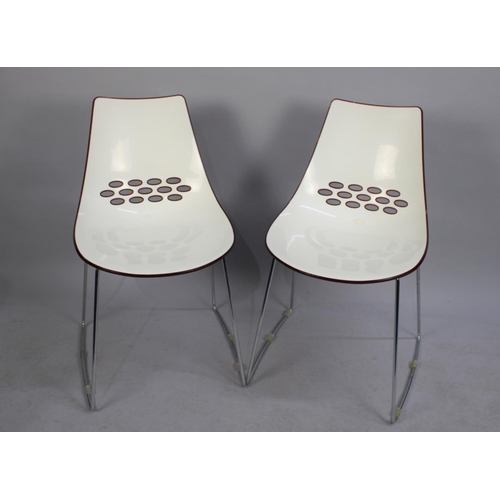 466 - A Pair of Modern Chrome Framed Chairs