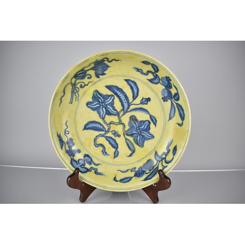 42 - A Chinese Porcelain Yellow Ground Blue and White 'Gardenia' Dish, Decorated with Central Gardenia Sp... 