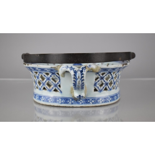 12 - Three Pieces of 18th/19th Century Chinese Porcelain to Comprise Blue and White Pierced Basket with T... 