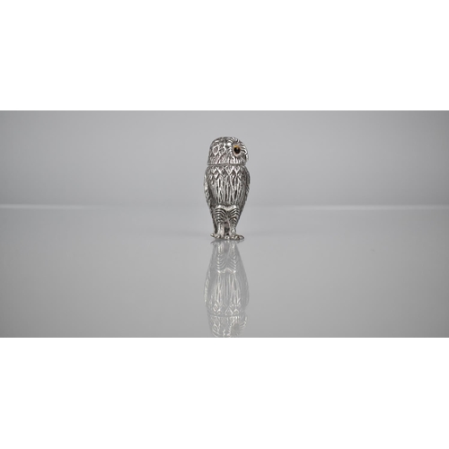 348 - An Elizabeth II Silver Pepperette Modelled as an Owl by WW. London Hallmark 2003, 5cms High, 49gms