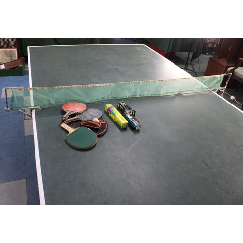 482 - A Vintage Jaques Full Size Tennis Table, Has Been in Damp and Surface is AF, Complete with Bats and ... 