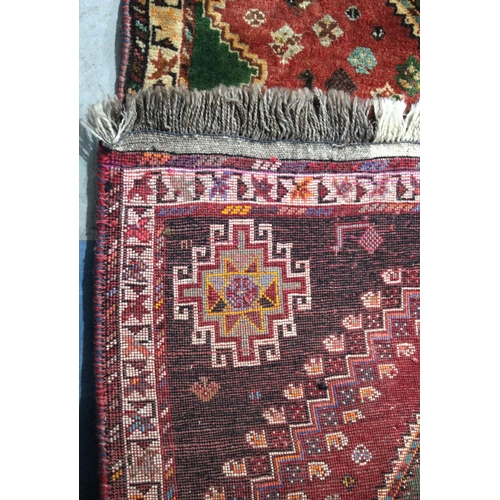 488 - A Rectangular Patterned Hearth Rug, 180x94cm