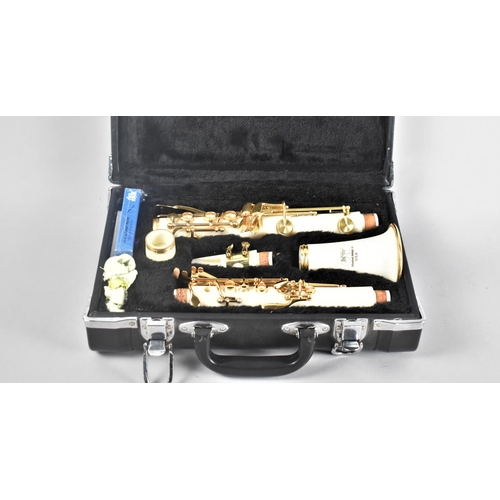 133 - An American DY Clarinet in Cream with Carrying Case