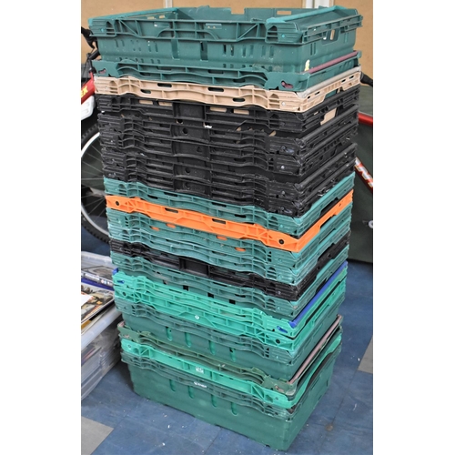 472 - 20 Plastic Heavy Duty Stacking Crates