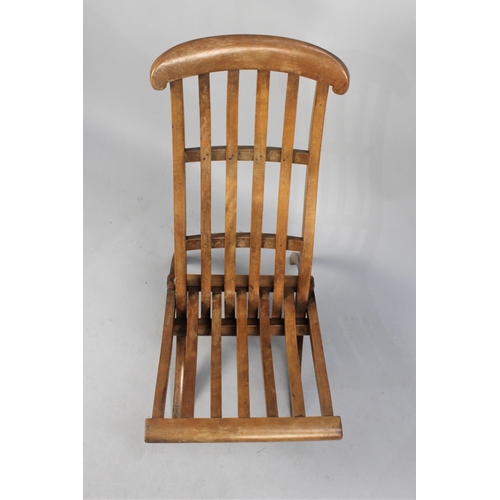 506 - A Vintage Folding Steamer Style Chair