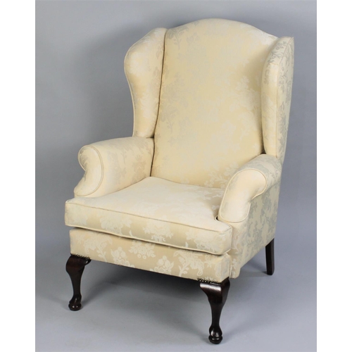 522 - A Nice Quality Wing Armchair