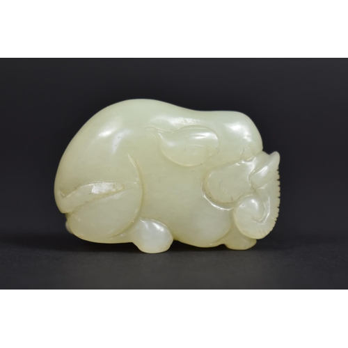 260 - A Jade/Hardstone Carving of an Elephant, 5cm x 3.5cm high