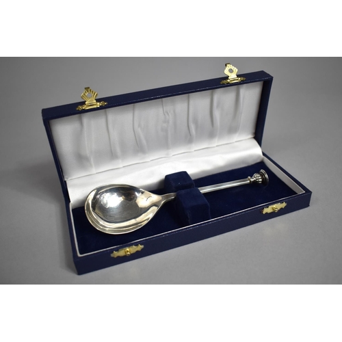 398 - A Solid Silver Seal Top Spoon Replica of a 1600's Leicester Spoon by C.J. Vauder, London Hallmark 19... 