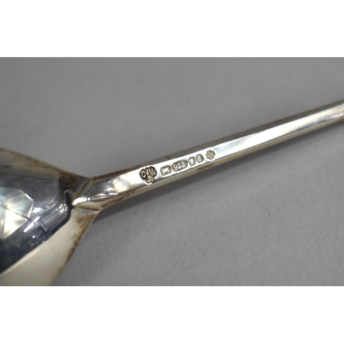 398 - A Solid Silver Seal Top Spoon Replica of a 1600's Leicester Spoon by C.J. Vauder, London Hallmark 19... 