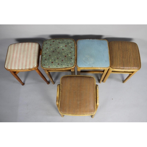 472 - A Collection of Five Various Mid 20th Century Stools