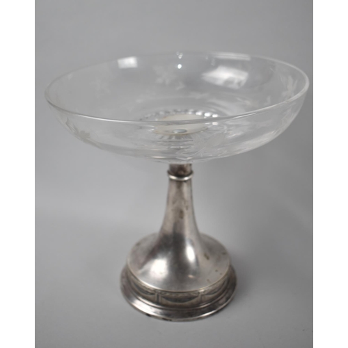 56 - An Edwardian WMF Silver plated and Etched Glass Table Centre Tazza with Maple Leaf Decoration, 23cms... 