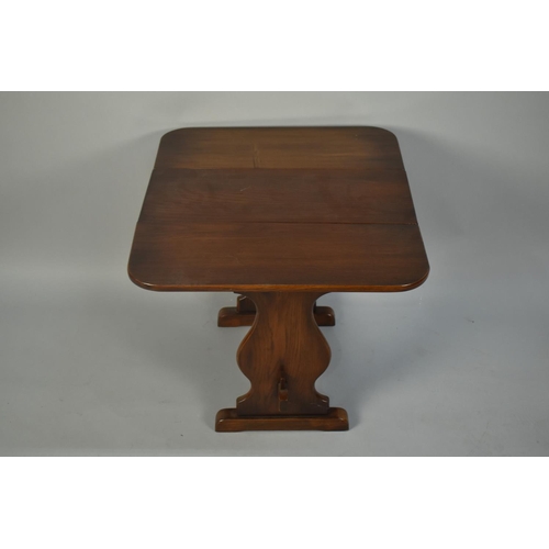 80 - A Mid 20th Century Oak Drop Leaf Occasional Coffee Table, 54cms Wide