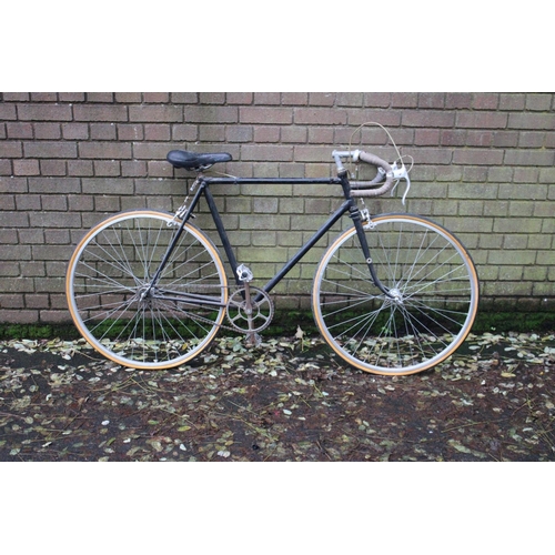 394 - A Vintage Gents Racing Bike