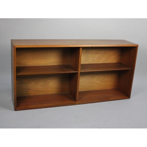 416 - A 1970's Four Section Open Bookshelf or Display Unit, 122cm wide