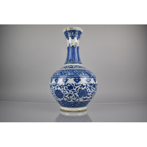 295 - An 18th/19th Century Chinese Qing Period Porcelain Blue and White Vase with tapering Flared Neck to ... 