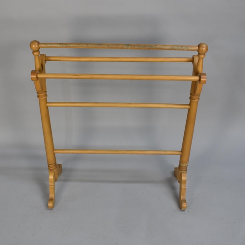 Sold at Auction: Vintage Victorian Style Brass Towel Rack