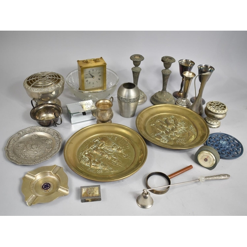 372 - A Collection of Various Metalwares to comprise Rose Bowl, Brass Charger, Silver Plate Etc