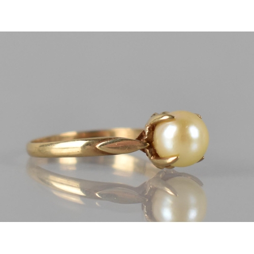 91 - A Nice Quality 9ct Gold and Pearl Ladies Dress Ring, Central Pearl Measuring 7mm Diameter and Raised... 