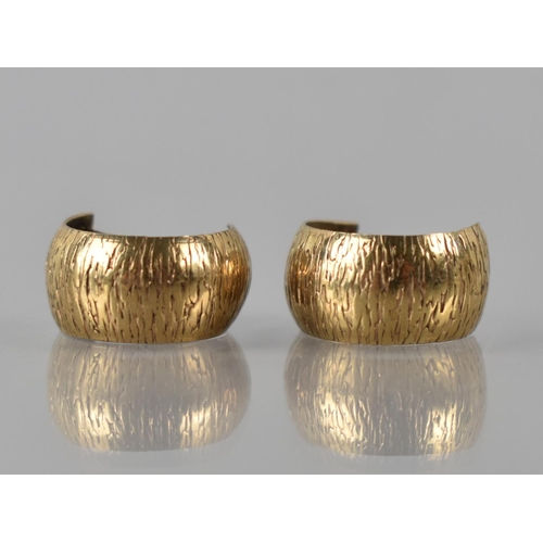 115 - A Pair of Vintage 9ct Gold Earrings, Textured Bark Effect Hoop Design, 29.5mm Wide, 2.8gms, Marked t... 