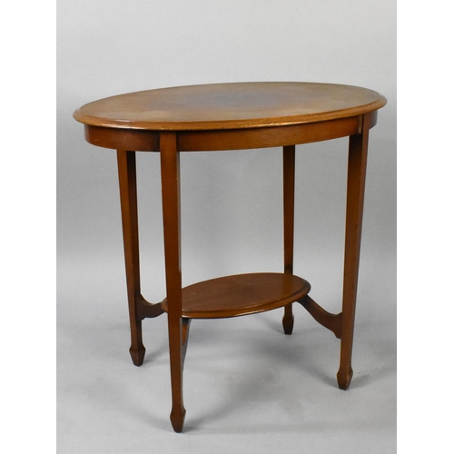 225 - An Edwardian Oval Topped Occasional Table, 75cms Wide