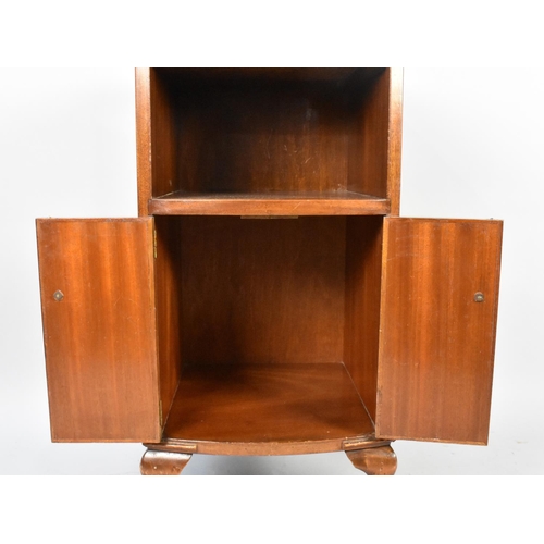 81 - An Edwardian Mahogany Bow Fronted Bedside Cabinet with Top Slide, Open Storage Area and Base Cupboar... 