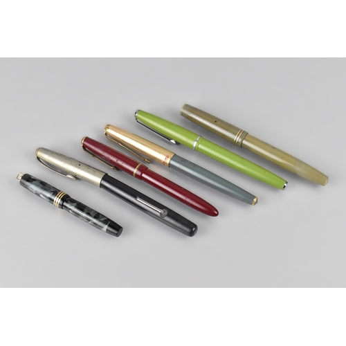 281 - A Collection of Six Vintage Fountain Pens to Comprise a Green and Black Marbled Cased 18ct Nibbed Go... 