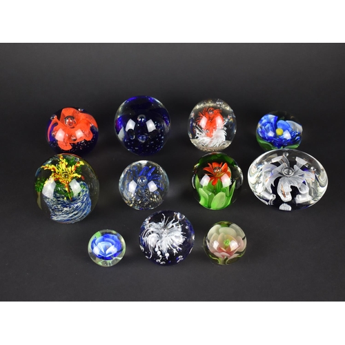 359 - A Collection of Eleven Various Paperweights