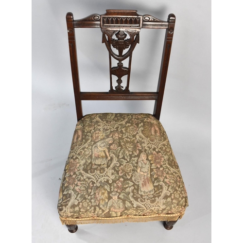 507 - An Edwardian Mahogany Framed Ladies Nursing Chair