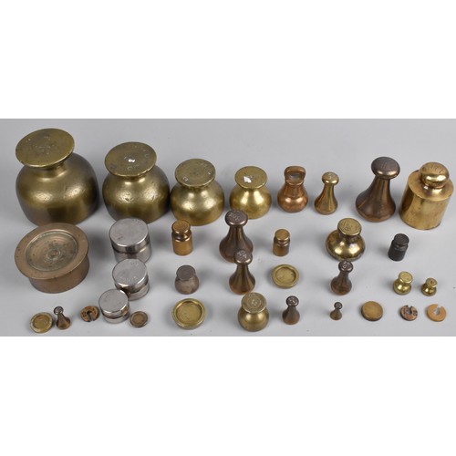 194 - A Collection of Various Brass Weights to include Imperial and Metric Examples