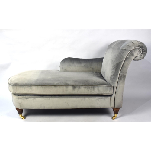 520 - A Modern Upholstered Chaise Longue