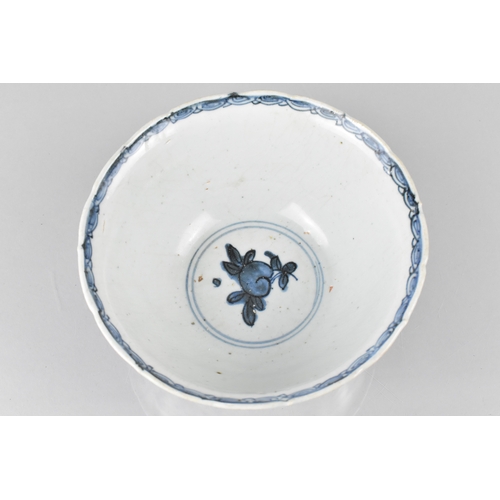 234 - A Chinese Late Ming/Qing Dynasty Blue and White Kraak Porcelain Bowl Decorated in a Floral Motif, 18... 