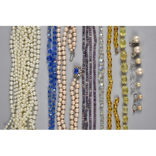 316 - A Collection of Mid 20th Century and Later Necklace to include Glass and Faux Pearl Bead Necklace an... 