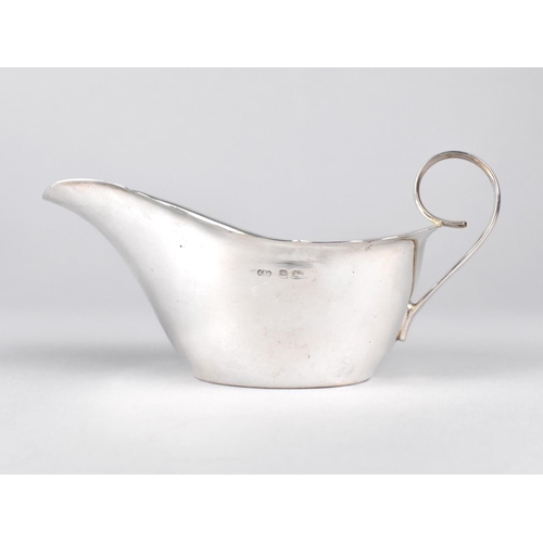 477 - A Silver Sauce Boat, 61g, 13.5x7cm high