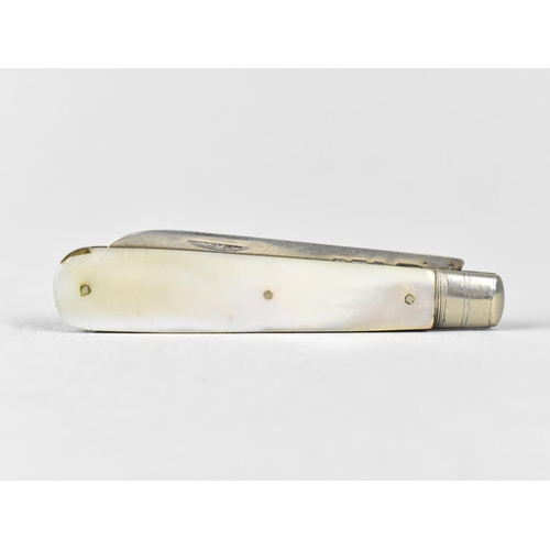 482 - A Silver Bladed and Mother of Pearl Handled Fruit Knife