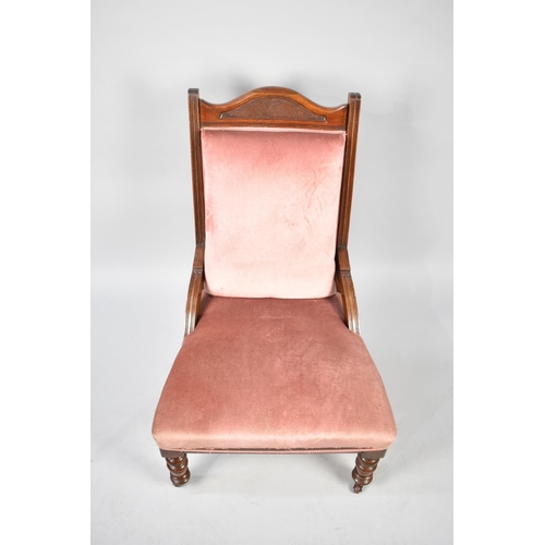 586 - An Edwardian Mahogany Framed Ladies Nursing Chair