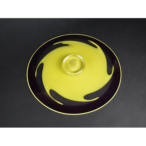 400 - A Large Studio Glass Pedestal Plate, Yellow Trim and Splat on Plain and Purple Ground, 35.5cm Diamet... 