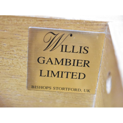 540 - A Willis Gambier Ltd Kneehole Dressing Table with Raised Mirror, 131cm wide