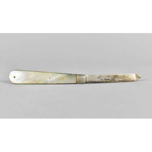 401 - A Silver Bladed and Mother of Pearl Handled Pocket Knife by William Needham, Sheffield Hallmark (Som... 