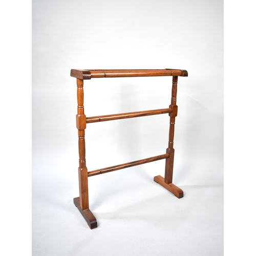 512 - A Modern Edwardian Style Towel Rail, 63cms Wide