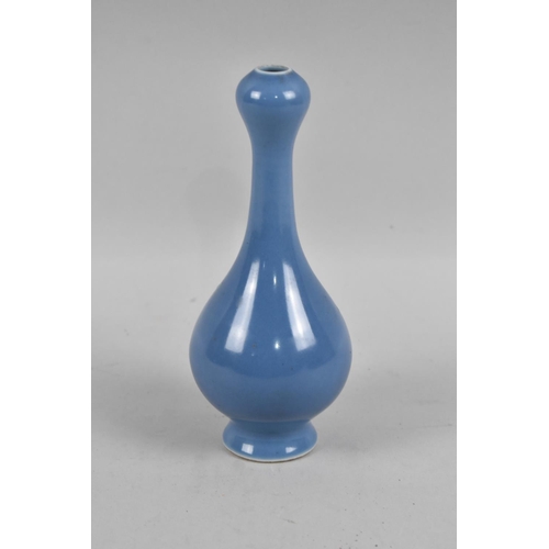 274 - A Chinese Monochrome Bottle Vase with Garlic Bulb Neck, Seal Mark to Base, 17cm high