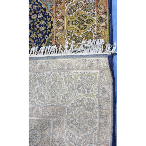 535 - A Patterned Rug, 275x194cm